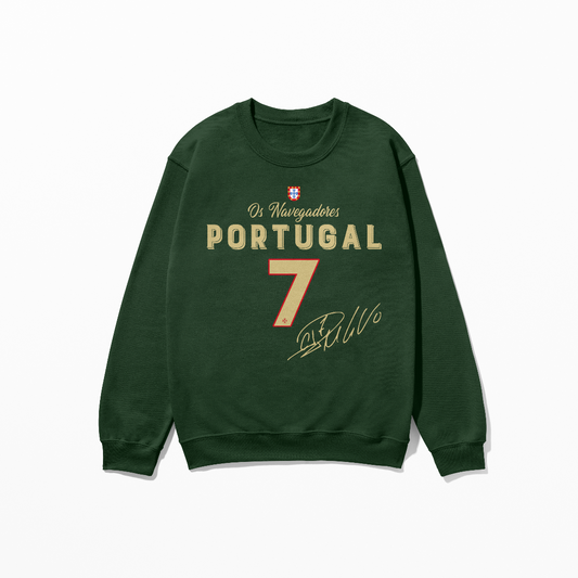 Portugal Wold Cup Sweatshirt Portuguese National Soccer Shirt Football Soccer Gift Portugal Lizbon Unisex Crewneck Sweatshirt